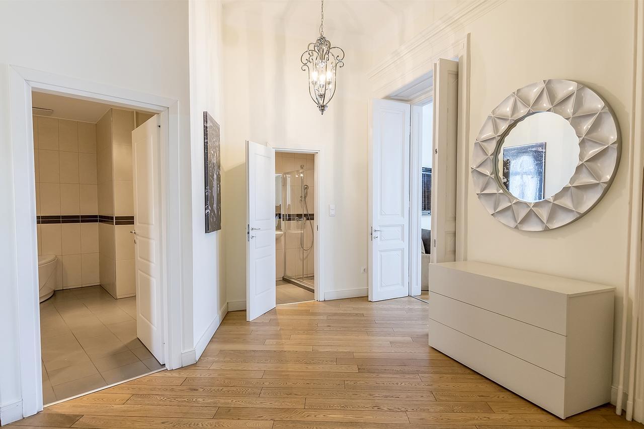 Luxury & Panorama Apartments Budapest Eksteriør billede
