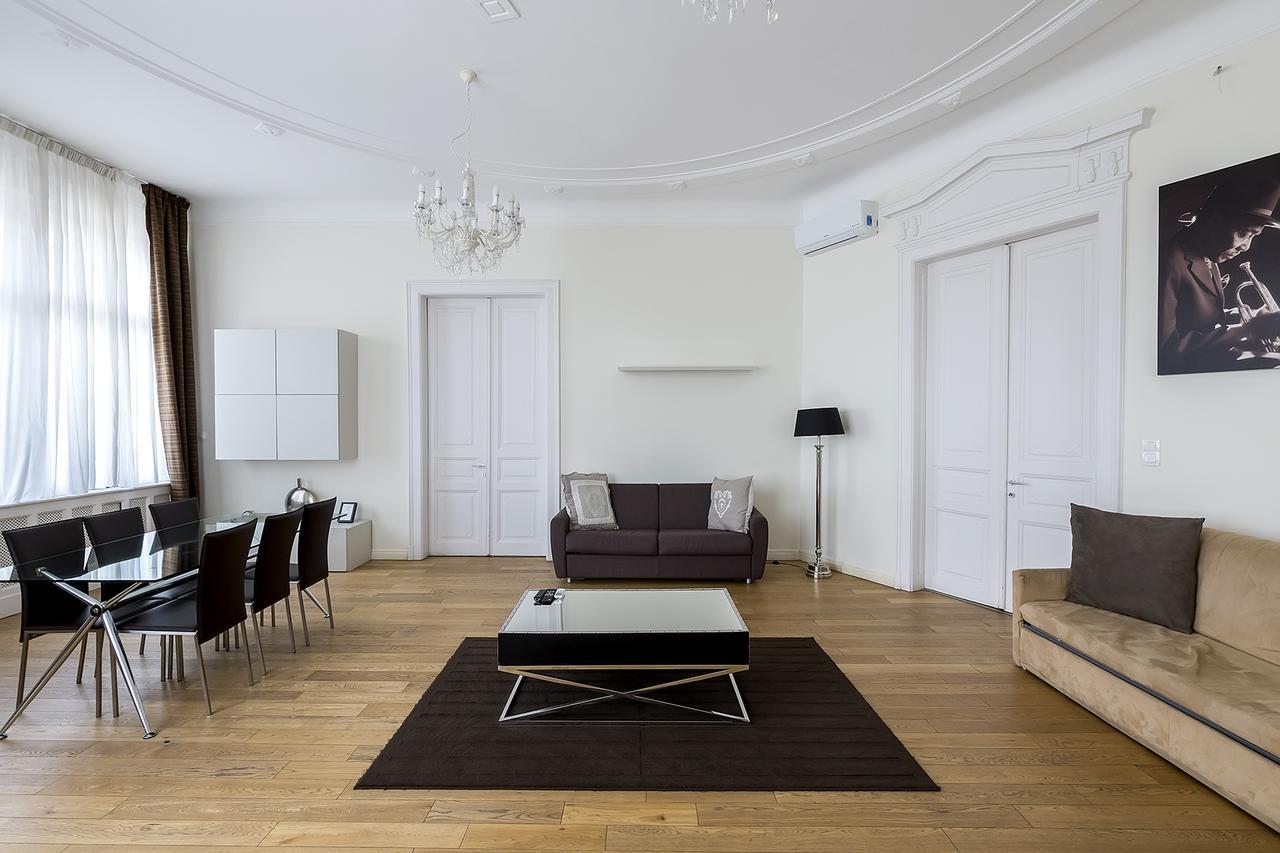 Luxury & Panorama Apartments Budapest Eksteriør billede