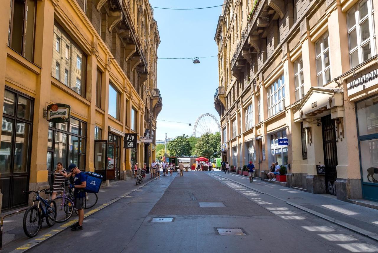 Luxury & Panorama Apartments Budapest Eksteriør billede